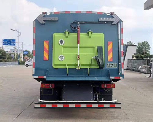 華威馳樂(lè)牌SGZ5189TXSDF6型洗掃車(chē)