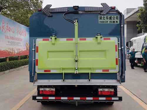華威馳樂(lè)牌SGZ5129TSLEQ6型掃路車