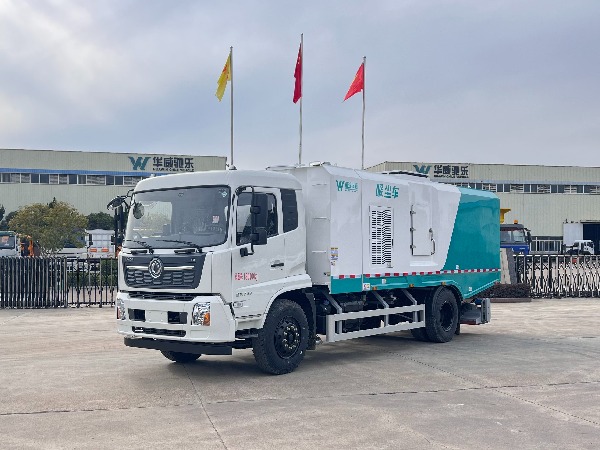 華威馳樂牌SGZ5189TXCDF6型后滾掃|吸塵車 作業(yè)展示：