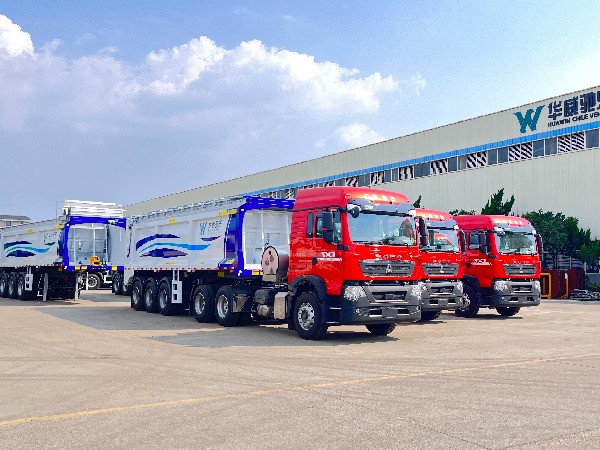 華威馳樂牌SGZ9400ZLS散裝糧食運輸半掛車批量發(fā)車