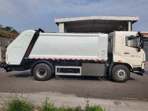 華威馳樂(lè)牌SGZ5180ZYSWPBEV純電動(dòng)壓縮式垃圾車|中國(guó)重汽新能源EV純電動(dòng)壓縮式垃圾車|垃圾轉(zhuǎn)運(yùn)車