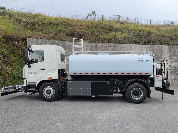 華威馳樂牌SGZ5180GQXWPBEV純電動清洗車|中國重汽新能源EV純電動清洗車|5180路面清洗車|高壓清洗車|路面沖洗車