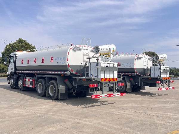 中國重汽汕德卡系列8x4綠化噴灑車|中國重汽湖北華威制造24立方灑水車|華威馳樂牌SGZ5311GPSZZ6C5型綠化噴灑車|霧炮車|抑塵車